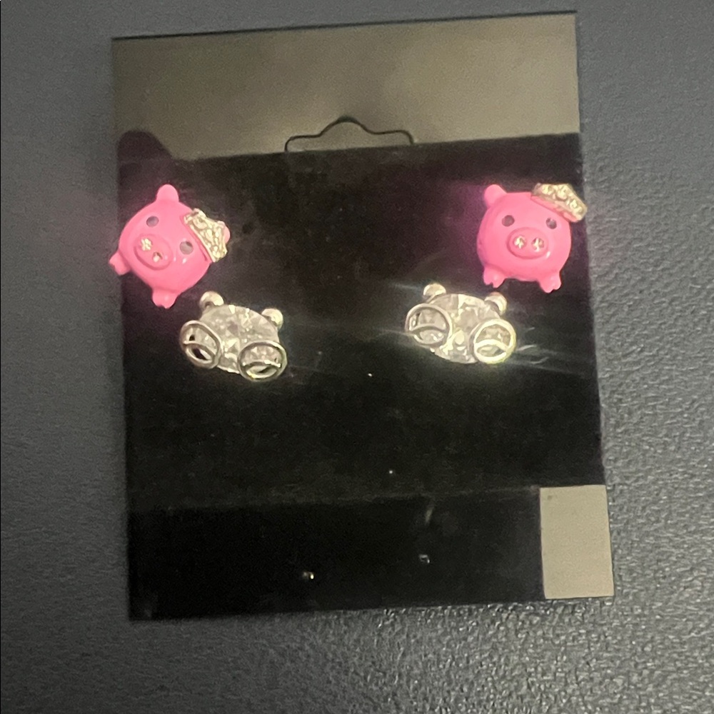Little Piggy Pierced Earrings - 2 pair